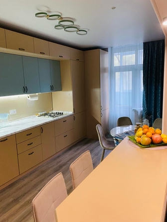 
  Продается 4-комн. квартира, 81 м², Берберовская ул, д. 2
. Фото 3.