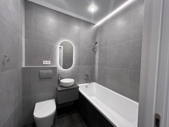 
  Продается 1-комн. квартира, 35.5 м², Берберовская ул, д. 11
. Фото 13.