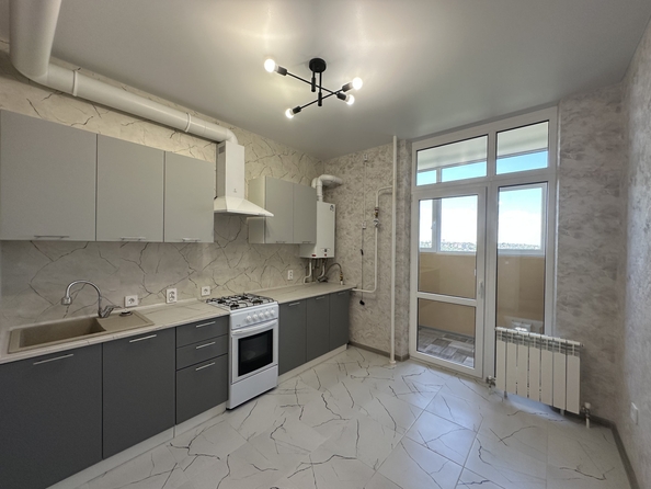 
  Продается 1-комн. квартира, 38 м², 40-летия Победы пр-кт, д. 111/1
. Фото 1.