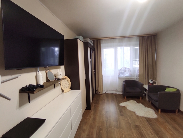 
  Продается 1-комн. квартира, 32 м², Самаркандская ул, д. 72
. Фото 1.