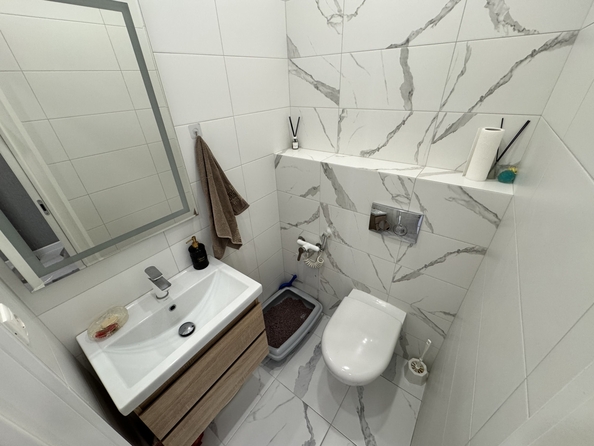 
  Продается 3-комн. квартира, 70 м², Вересаева ул, д. 101
. Фото 8.