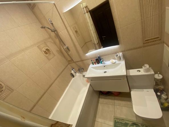
  Продается 2-комн. квартира, 78 м², Города Волос ул, д. 112
. Фото 8.