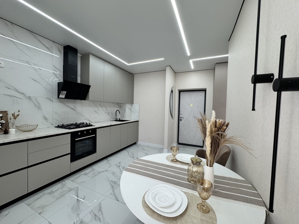 
  Продается 1-комн. квартира, 36 м², Берберовская ул, д. 11
. Фото 2.