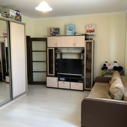 
  Продается 2-комн. квартира, 86 м², Филимоновская ул, д. 327
. Фото 1.