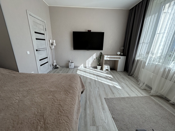 
  Продается 2-комн. квартира, 51.9 м², Жданова ул, д. 11
. Фото 4.