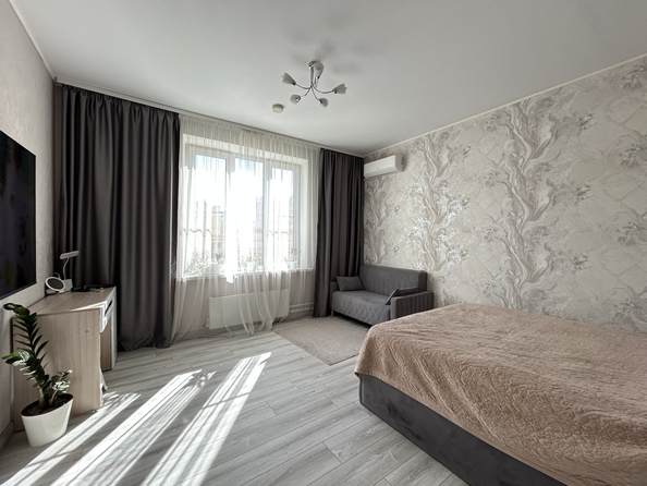 
  Продается 2-комн. квартира, 51.9 м², Жданова ул, д. 11
. Фото 6.