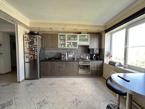
  Продается 4-комн. квартира, 86 м², Извилистая ул
. Фото 10.