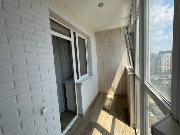 
  Продается 1-комн. квартира, 38.9 м², Королева пр-кт, д. 27а
. Фото 5.