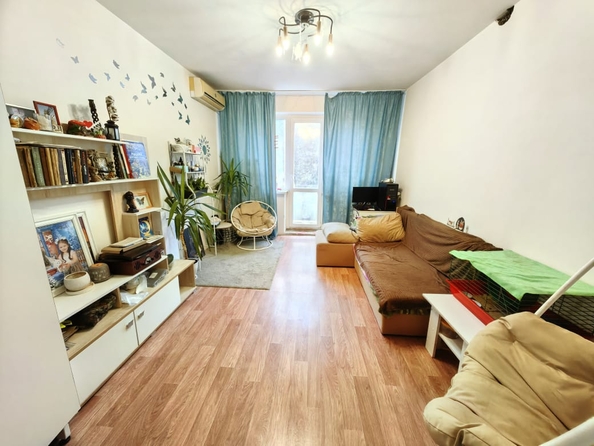 
  Продается 3-комн. квартира, 60 м², Казахская ул, д. 86
. Фото 1.