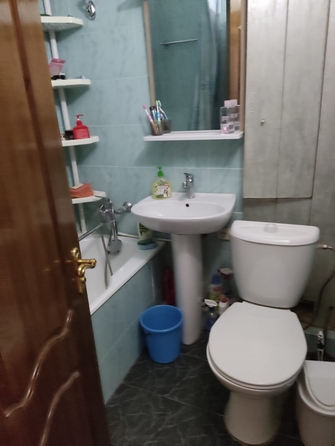 
  Продается 3-комн. квартира, 52.1 м², Халтуринский пер, д. 61
. Фото 12.