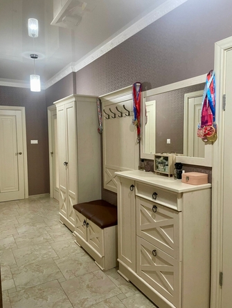 
  Продается 3-комн. квартира, 87 м², Жмайлова ул, д. 4
. Фото 4.