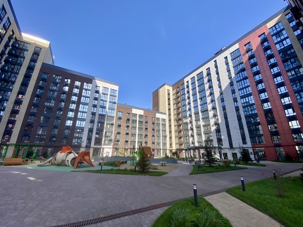 
  Продается 2-комн. квартира, 52 м², Берберовская ул, д. 11
. Фото 9.