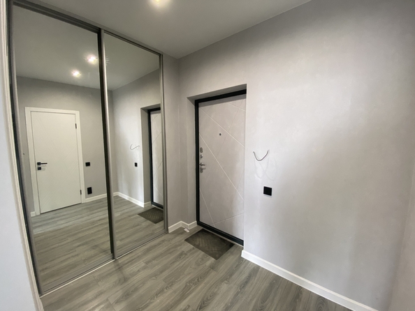 
  Продается 1-комн. квартира, 43 м², Берберовская ул, д. 9
. Фото 1.