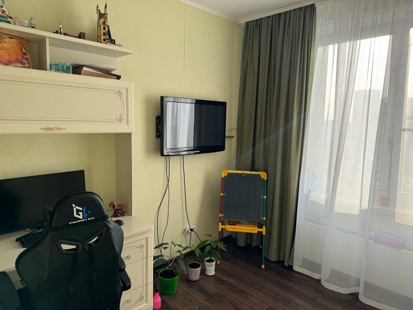 
  Продается 2-комн. квартира, 58 м², Жданова ул, д. 9
. Фото 8.