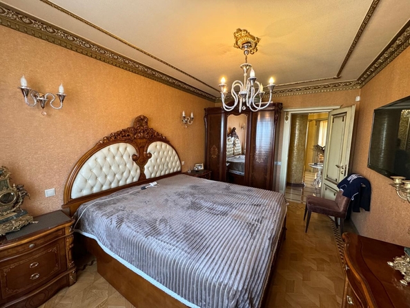 
  Продается 4-комн. квартира, 154.4 м², Жмайлова ул, д. 27в
. Фото 7.