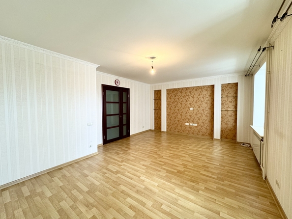 
  Продается 3-комн. квартира, 80 м², 40-летия Победы пр-кт, д. 79
. Фото 4.