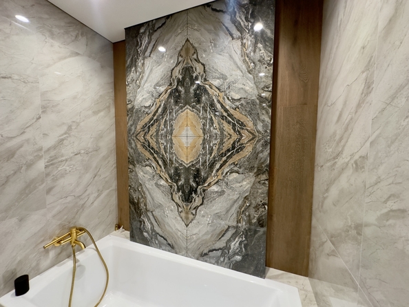 
  Продается 4-комн. квартира, 130 м², Островского пер, д. 92
. Фото 14.