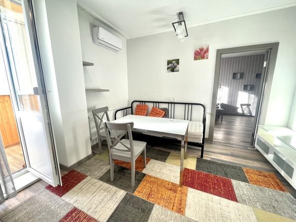 
  Продается 2-комн. квартира, 54.8 м², Дунаевского пер, д. 17
. Фото 3.