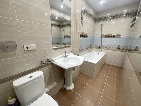 
  Продается 2-комн. квартира, 54.8 м², Дунаевского пер, д. 17
. Фото 14.