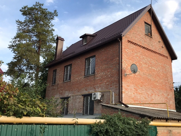 
  Продается дом, 200 м², Ростов-на-Дону
. Фото 2.