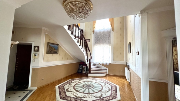 
  Продается 4-комн. квартира, 295.4 м², Магнитогорская ул, д. 134Д
. Фото 8.