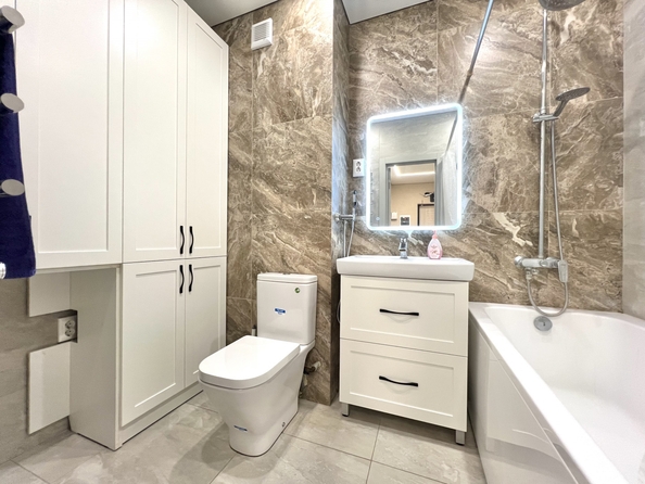 
  Продается 2-комн. квартира, 59.9 м², Вересаева ул, д. 101
. Фото 10.