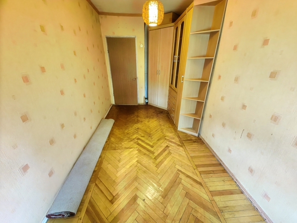 
  Продается 4-комн. квартира, 68 м², Ленина пр-кт, д. 93
. Фото 8.