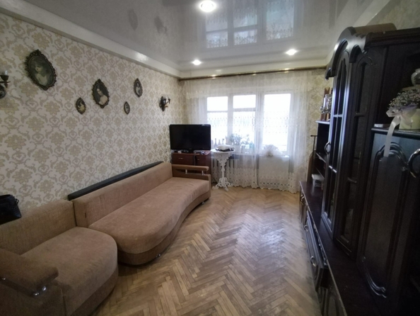 
  Продается 3-комн. квартира, 47.3 м², Университетский пер, д. 131б
. Фото 2.