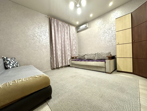 
  Продается 1-комн. квартира, 33 м², Филимоновская ул, д. 289/67
. Фото 2.