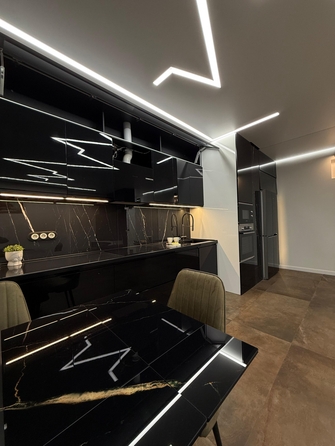 
  Продается 2-комн. квартира, 58.7 м², Таврическая ул, д. 4
. Фото 2.