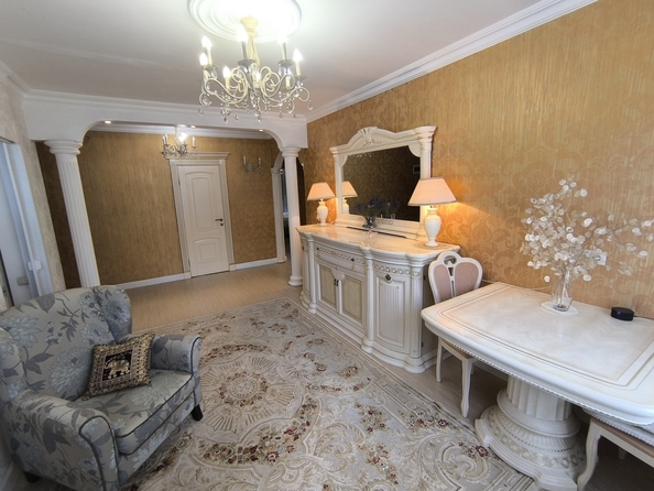 
  Продается 4-комн. квартира, 81.4 м², Горшкова пр-кт, д. 6
. Фото 5.