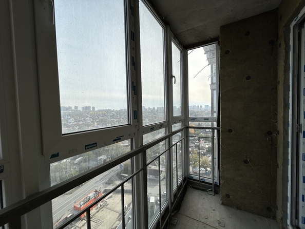 
  Продается 3-комн. квартира, 94 м², Шеболдаева ул, д. 95
. Фото 23.