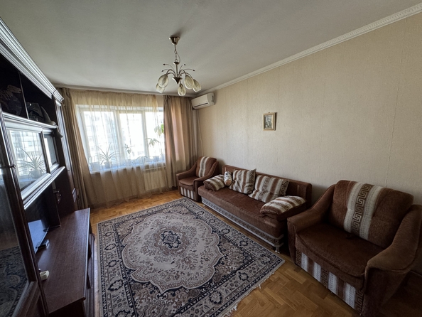 
  Продается 3-комн. квартира, 77 м², 2-й Пятилетки ул, д. 6
. Фото 4.