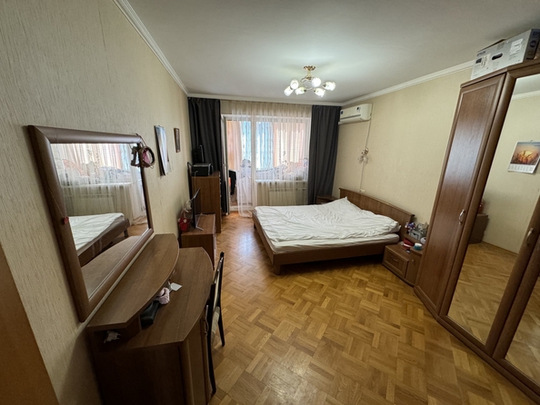 
  Продается 3-комн. квартира, 77 м², 2-й Пятилетки ул, д. 6
. Фото 10.