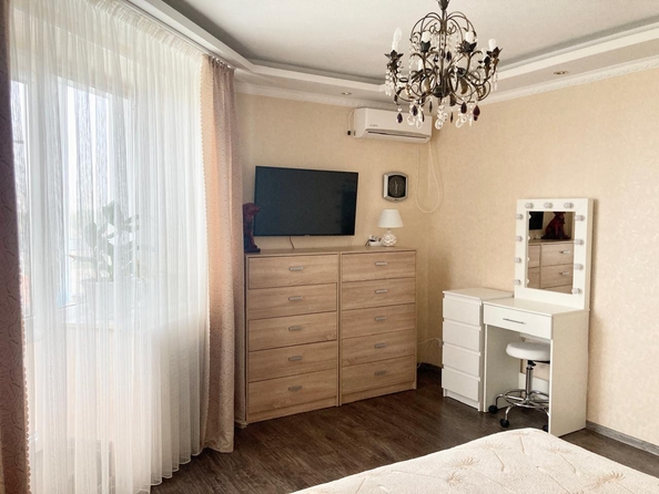 
  Продается 2-комн. квартира, 56.3 м², Стабильная ул, д. 9
. Фото 6.