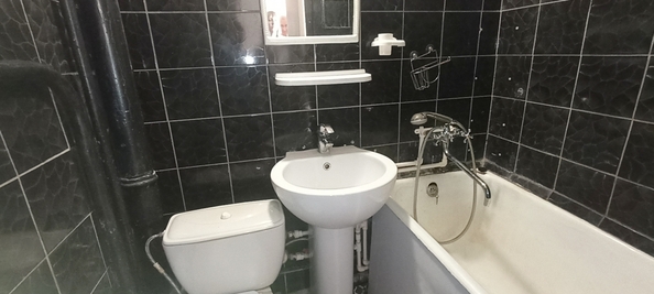 
  Продается 1-комн. квартира, 21.6 м², Добровольского ул, д. 40
. Фото 2.