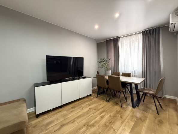 
  Продается 3-комн. квартира, 90 м², Творческая ул, д. 5
. Фото 4.