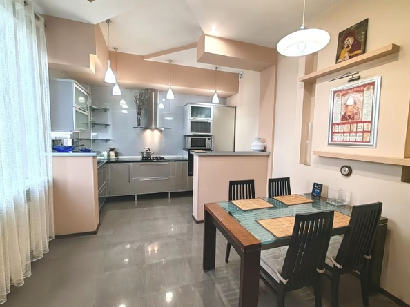 
  Продается дом, 275.2 м², Ростов-на-Дону
. Фото 4.