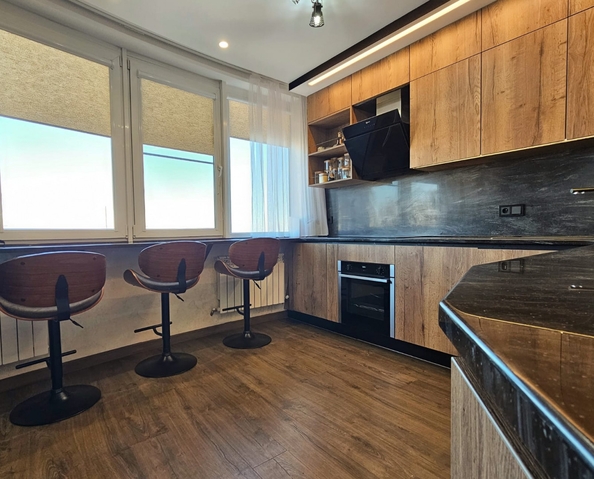 
  Продается 2-комн. квартира, 100 м², Береговая ул, д. 6
. Фото 8.