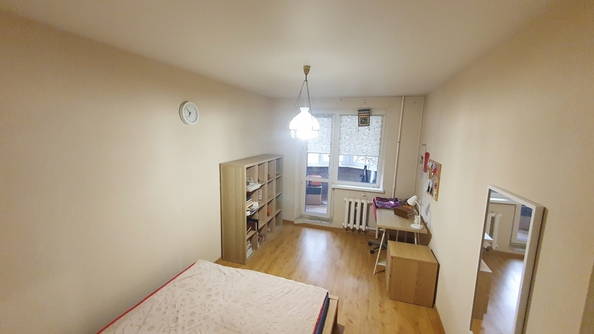 
  Продается 3-комн. квартира, 65 м², Малиновского ул, д. 76
. Фото 4.