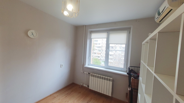
  Продается 3-комн. квартира, 65 м², Малиновского ул, д. 76
. Фото 7.
