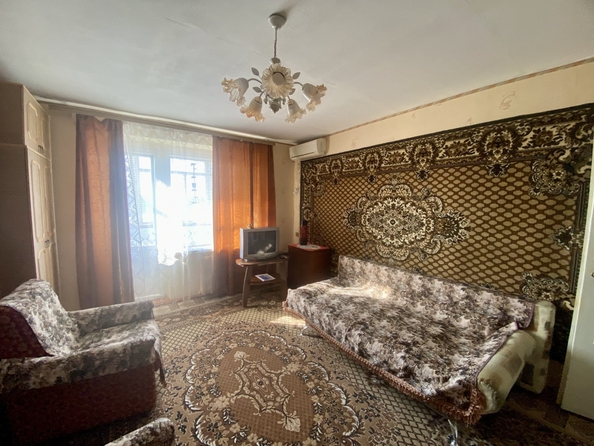 
  Продается 1-комн. квартира, 36 м², 18-я линия ул, д. 69
. Фото 1.