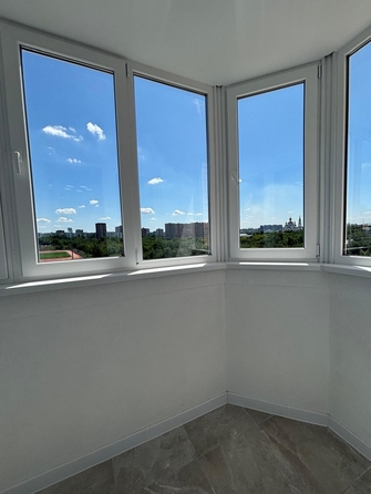 
  Продается 1-комн. квартира, 39 м², Комарова б-р, д. 1
. Фото 6.