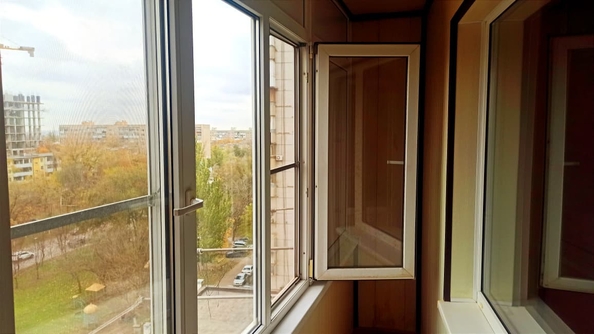 
  Продается 2-комн. квартира, 52.5 м², Стачки пр-кт, д. 212
. Фото 4.