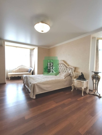
  Продается 4-комн. квартира 233.4 м². Фото 3.