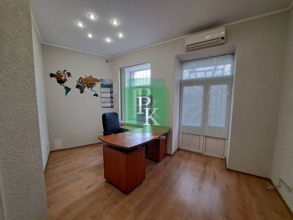 
  Сдается офис 17 м². Фото 1.