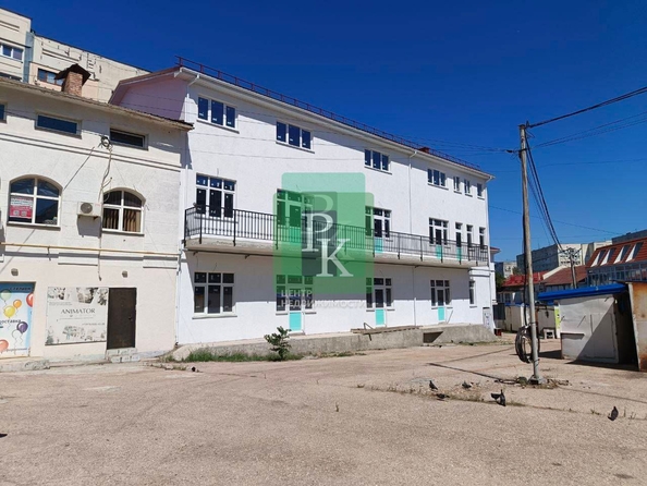 
  Сдается универсальное помещение 290 м². Фото 2.