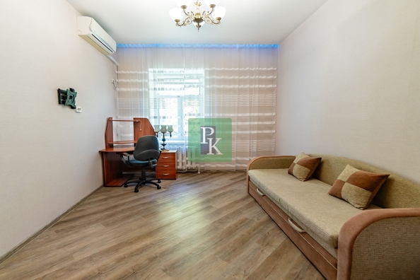 
  Продается 3-комн. квартира 80 м². Фото 1.