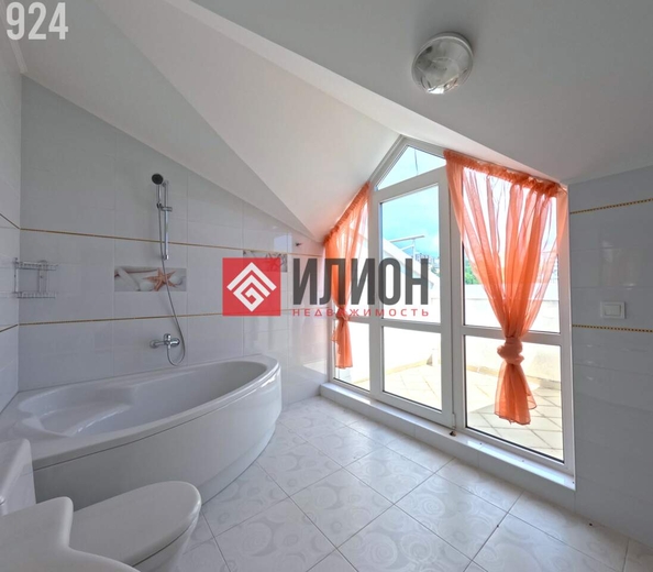 
  Продается 4-комн. квартира 218.5 м². Фото 10.