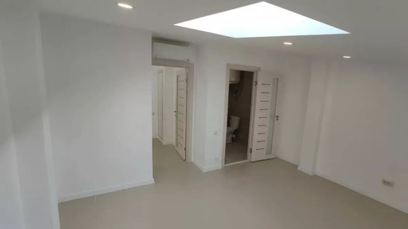 
  Продается универсальное помещение 46.9 м². Фото 10.
